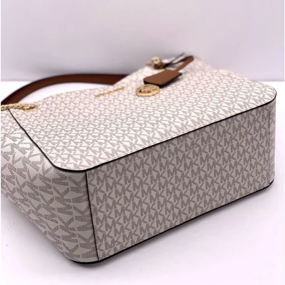 Michael Kors Large X Chain
Shoulder Tote Bag & Double Wallet
Vanilla/Brown - Picture 14 of 16